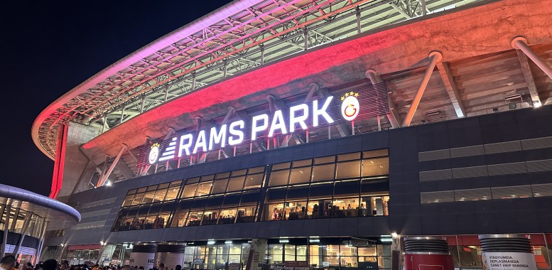 Ali Sami Yen Spor Kompleksi - Rams Park